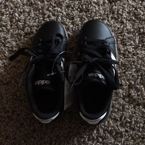 Adidas black baseline tennis shoes